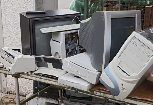Electronic Junk Removal